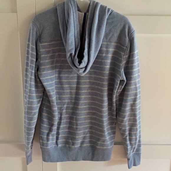 Men’s Vineyard Vines hoodie - Picture 4 of 4